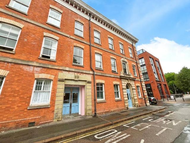 Flat for sale in Bede Island, Old Wharf