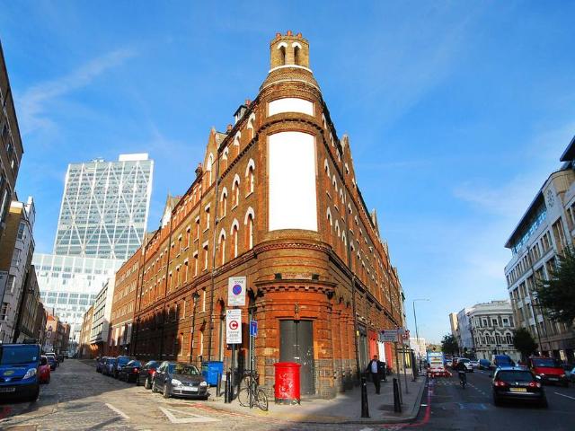 Flat for sale in Spitalfields, Whitechapel