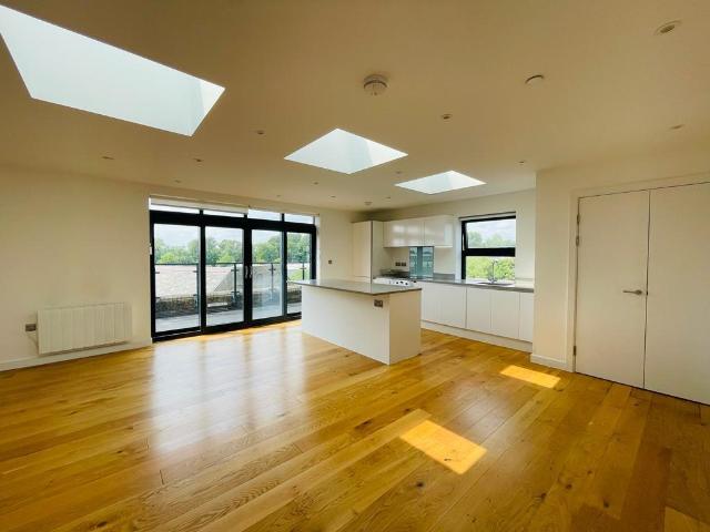 Flat for sale in Isle Of Man