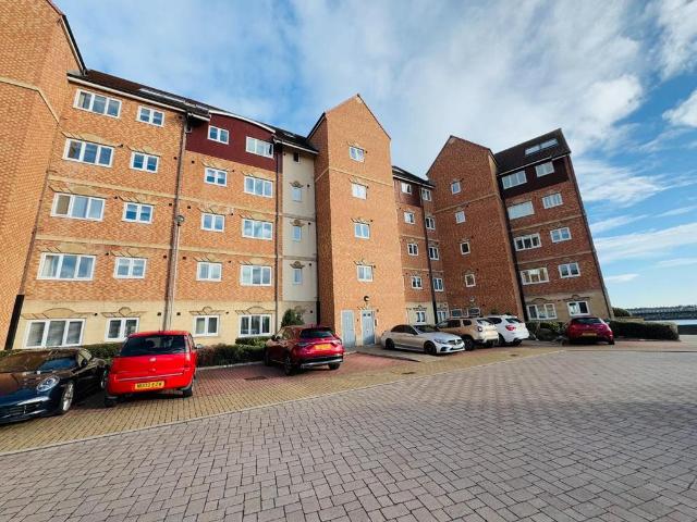 Flat for sale in Hartlepool, Stranton
