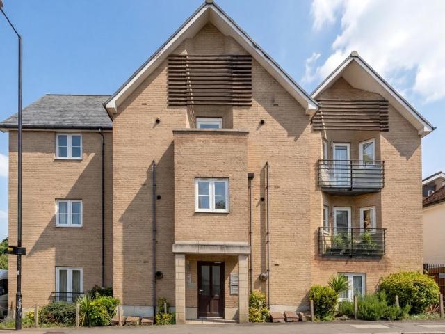 Flat for sale in Bentfield, Duton Hill
