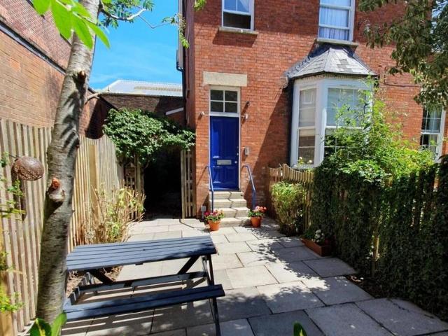 Flat for sale in Littletown, Budlake
