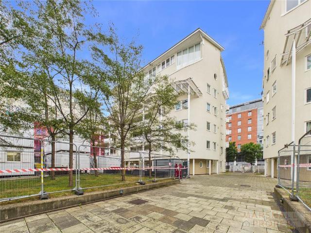 Flat for sale in Baltic Triangle, Calderstones
