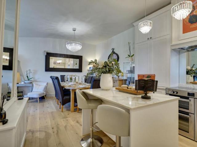 Flat for sale in Hertford, Colliers End