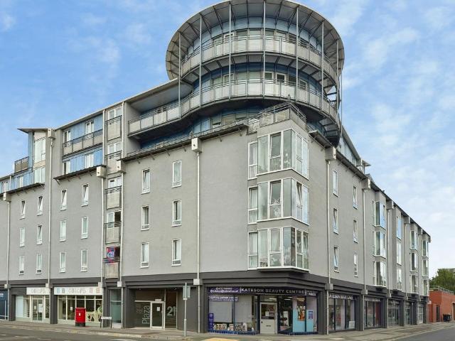 Flat for sale in Rodbourne, Swindon