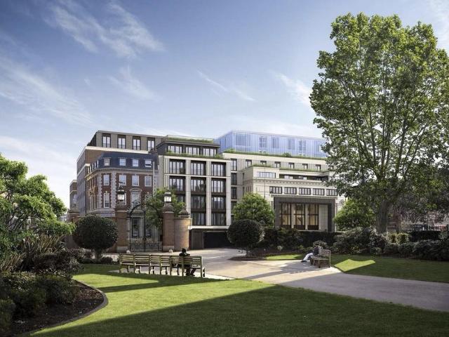 Flat for sale in Kensington, Greater London