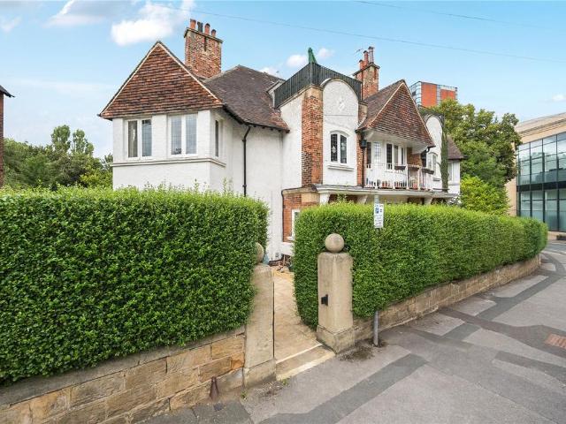 Flat for sale in Low Harrogate, Harrogate