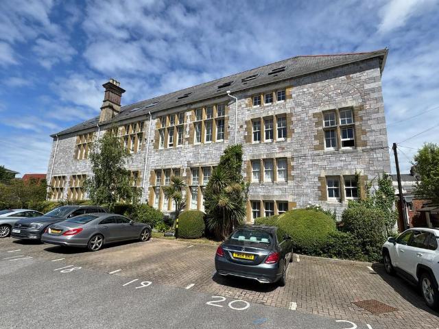 Flat for sale in Pennycomequick, Mount Wise