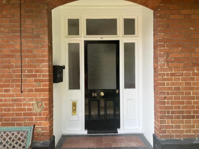 Flat for sale in Walton, Eastbridge