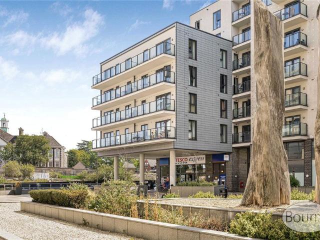 Flat for sale in Westfield, Woking