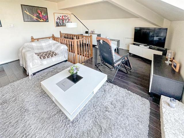 Flat for sale in Highfields, Huddersfield