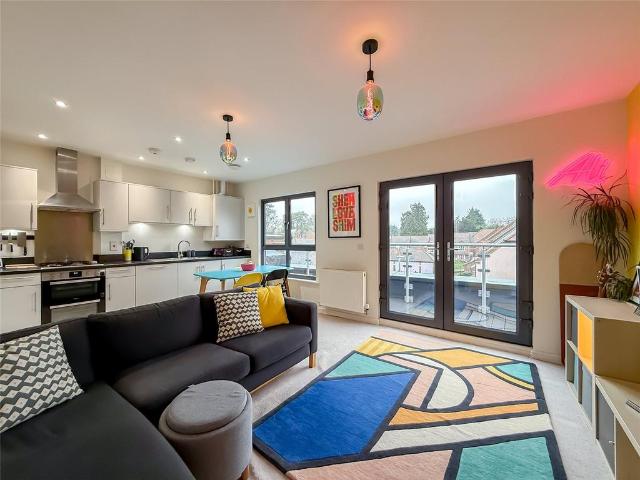 Flat for sale in Roundwood, Five Acres