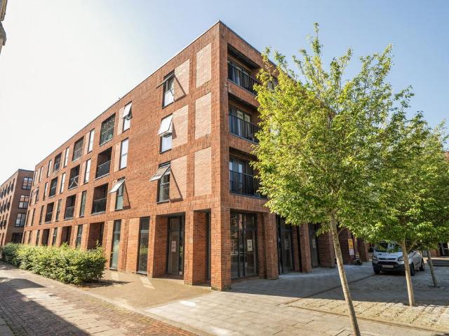 Flat for sale in Kings Barton, Gloucester