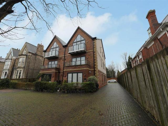Flat for sale in Hull, Isle Of Man