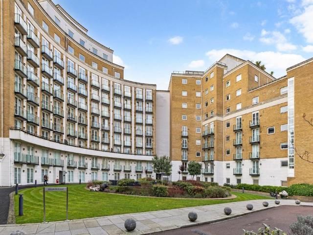 Flat for sale in St. John's Wood, Isle Of Man