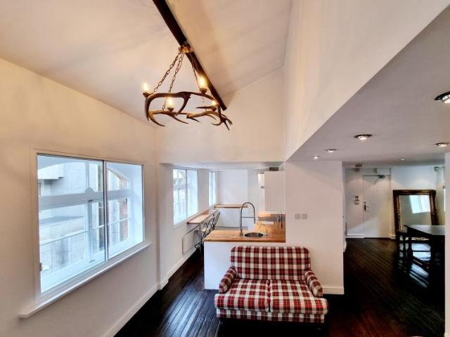 Flat for sale in Woodhouse, West Yorkshire