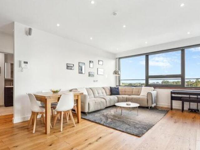 House for sale in Bracknell