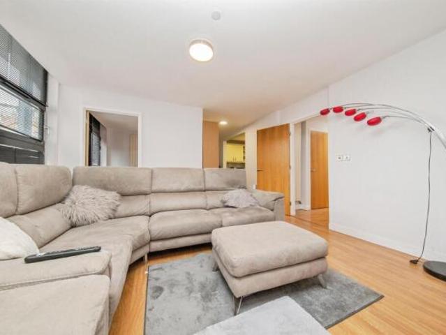 Apartment for sale in Key Street, Suffolk