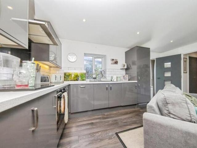 Apartment for sale in Key Street, Suffolk