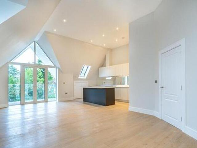 House for sale in Gerrards Cross, Denham