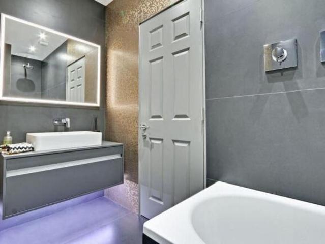 Apartment for sale in Hadley Wood, Greater London
