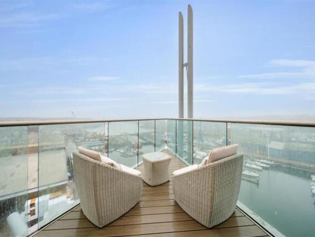 Apartment for sale in Key Street, Suffolk