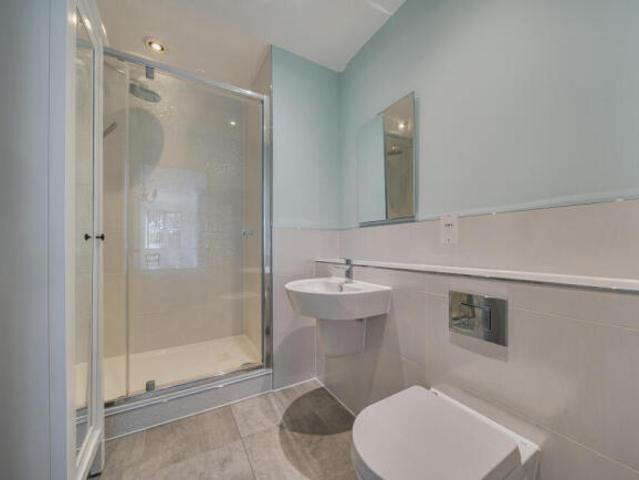 Apartment for sale in Barton Stacey, Hampshire