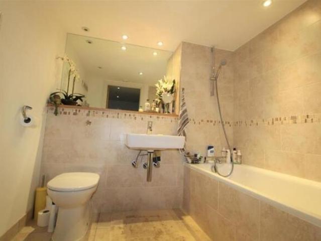 Apartment for sale in Key Street, Suffolk