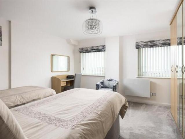Apartment for sale in Holgate, High Field