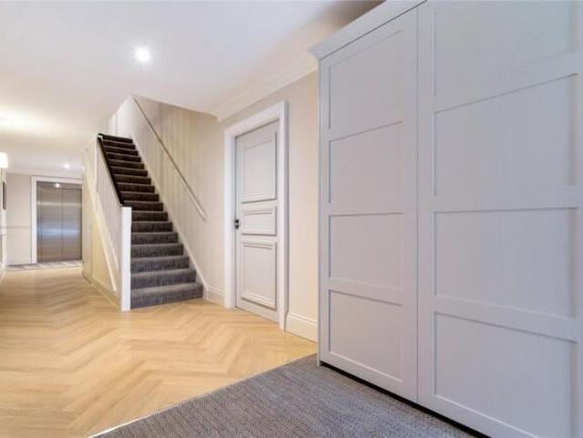 Apartment for sale in York and North Yorkshire, England