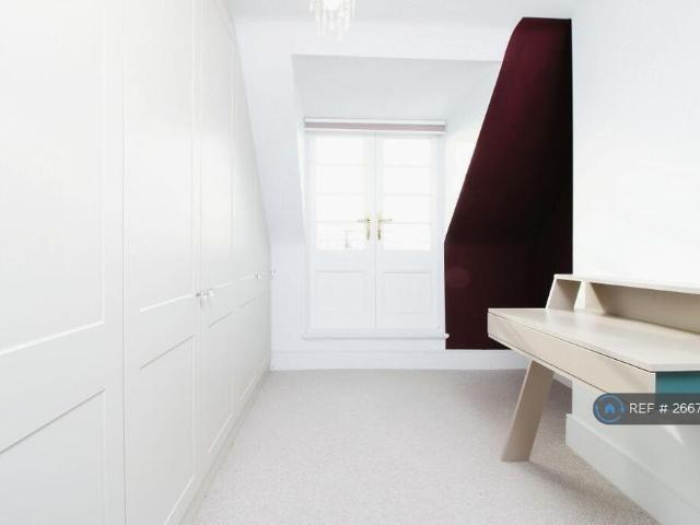 House for rent in Littlecote, West Sussex