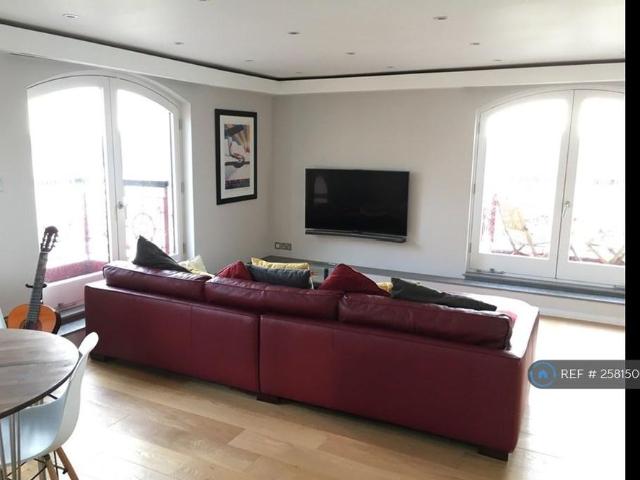 House for rent in Ratcliffe, Shadwell