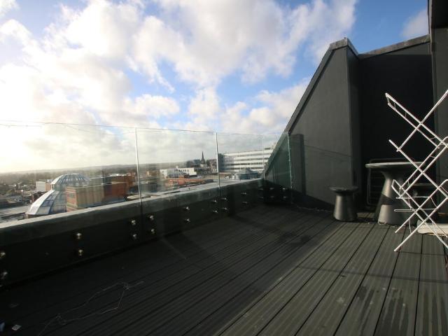Flat for rent in Slough