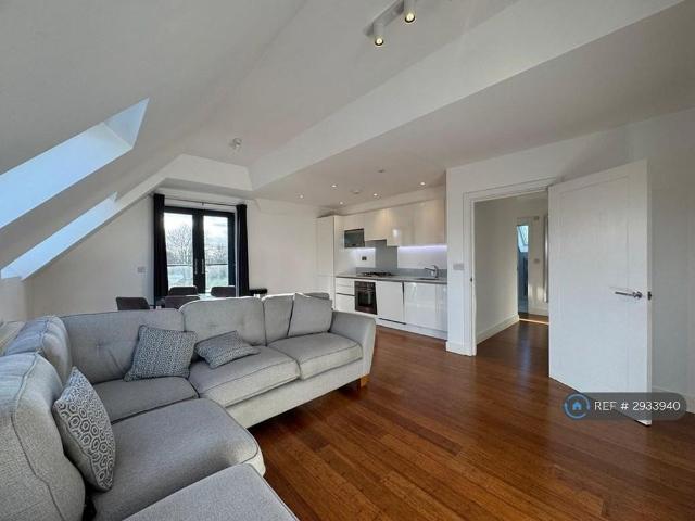 House for rent in Southgate, Oakwood