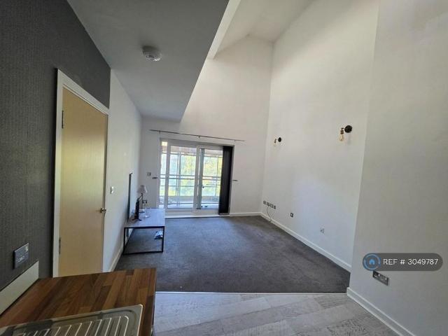 House for rent in Nangreaves, Wales