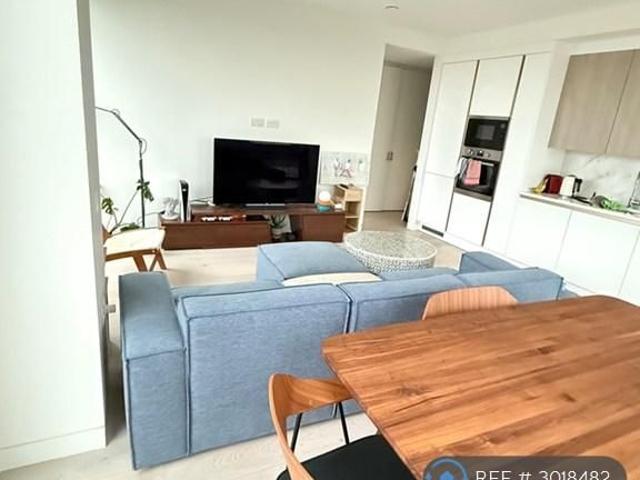 House for rent in Angel, Greater London