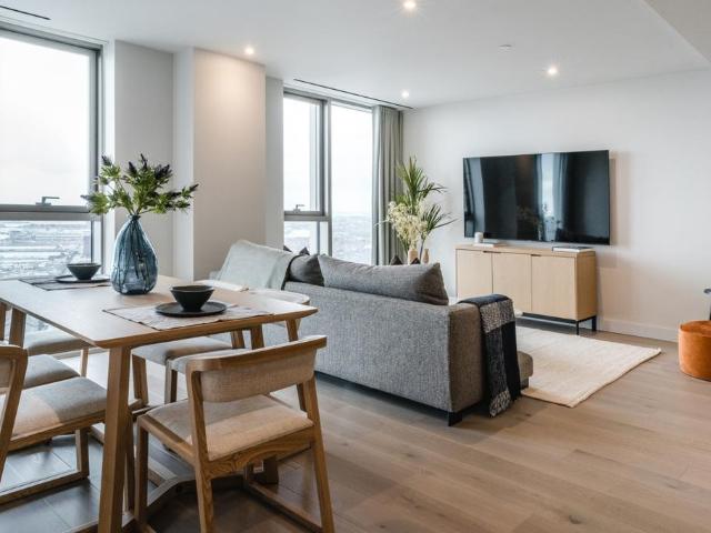 Flat for rent in Calderstones, Isle Of Man