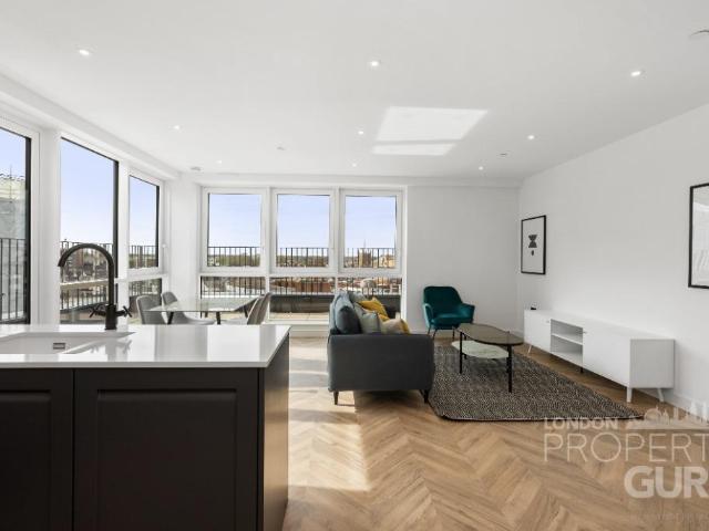 Flat for rent in Norbiton, Greater London