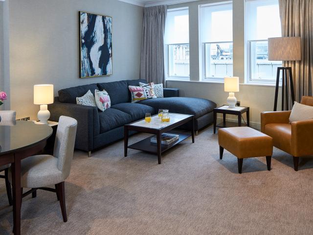 Apartment for rent in Lyons, Greater London