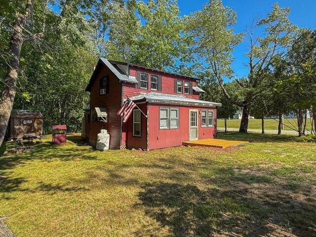 House for sale in Peru, Maine