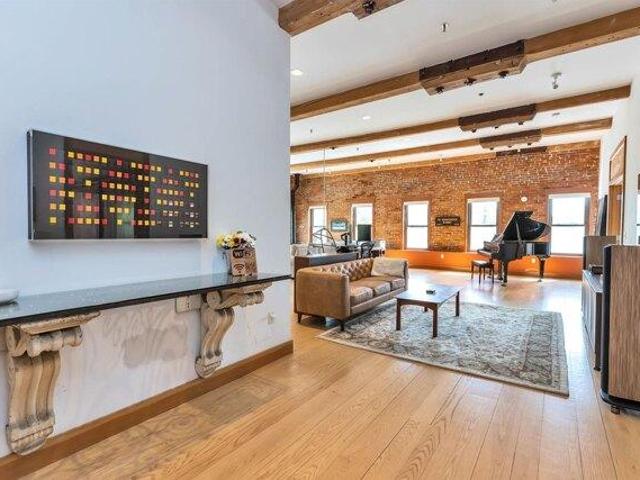 Condo for sale in New Hampshire