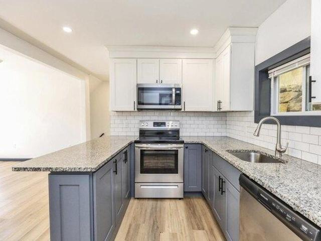 House for sale in Peterborough, Hillsborough County