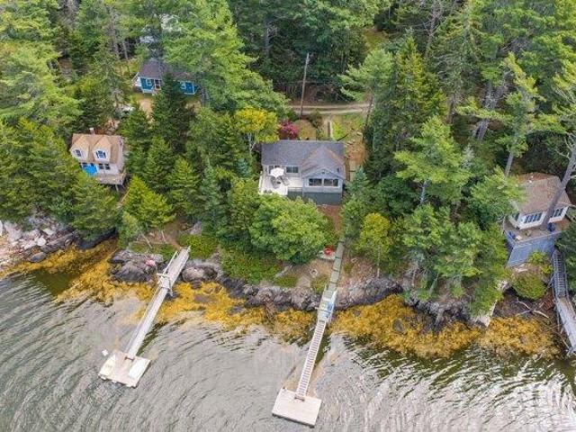 House for sale in Meadowbrook, Phippsburg