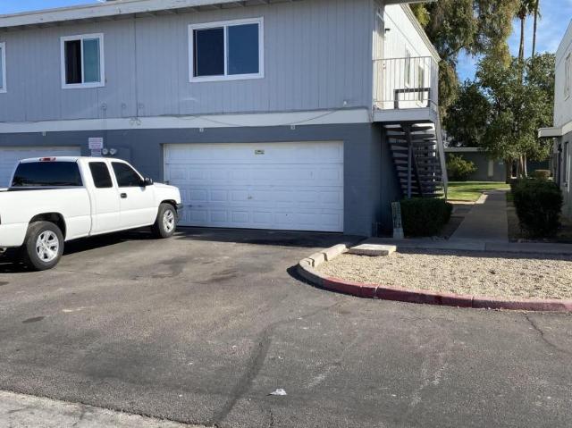 Townhouse for sale in Phoenix