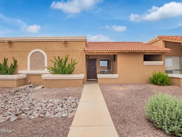 Townhouse for sale in Phoenix