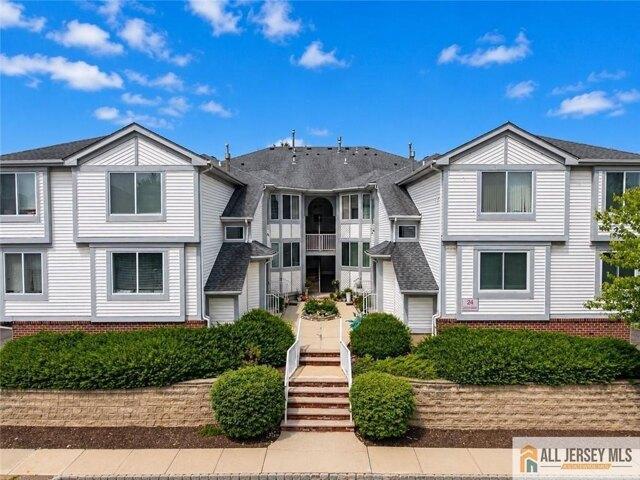 Condo for sale in Piscataway, New Jersey