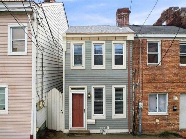 House for sale in Pittsburg, Pennsylvania