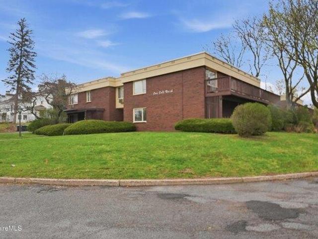 Condo for sale in Berkshire, Massachusetts
