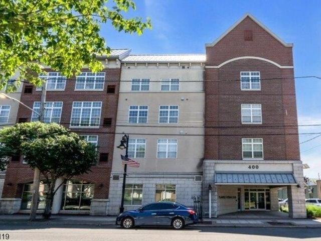 Condo for sale in Plainfield, New Jersey