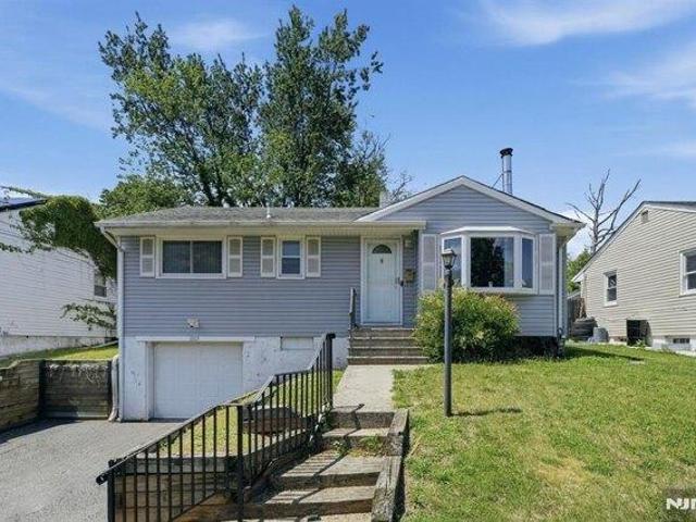 House for sale in Plainfield, New Jersey
